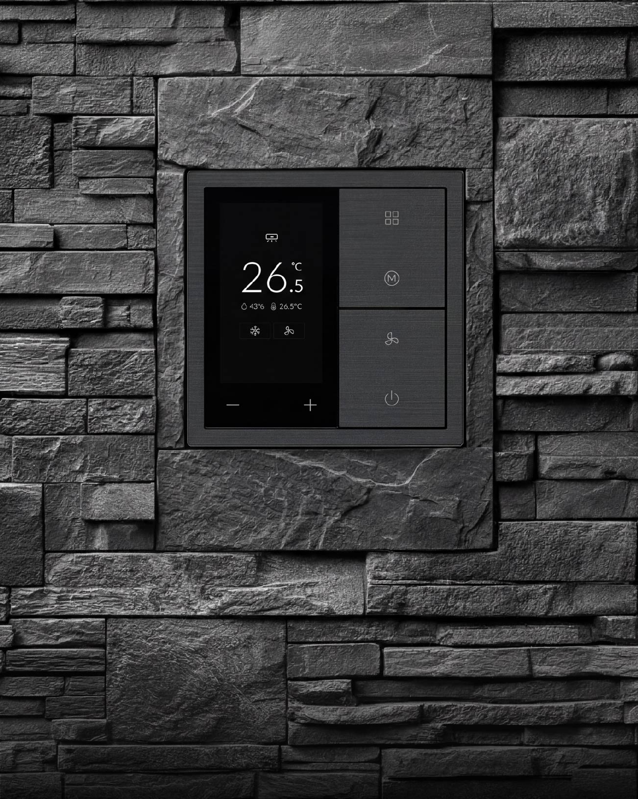 Nhôm xước đen finish trên đá xếp slate